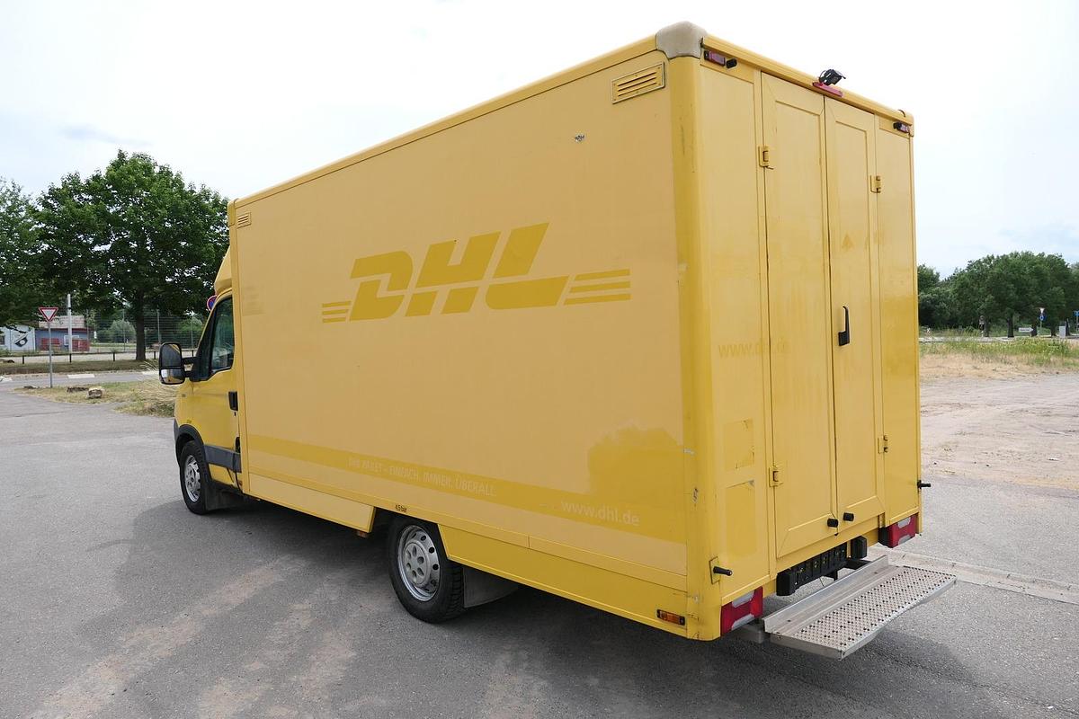 Gebraucht Iveco Daily 35 S11 C30C AUTOMATIK KAMERA MAXI Regale DURCHGANG