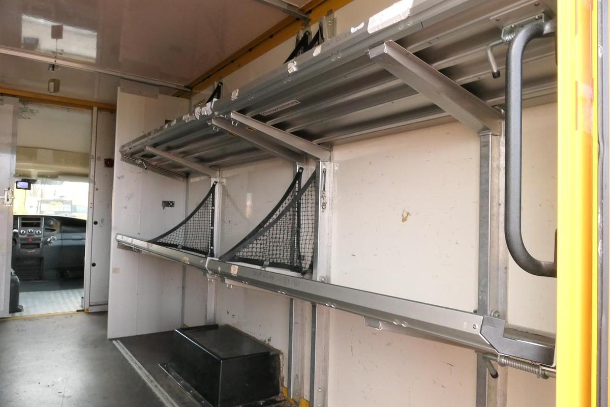 Gebraucht Iveco Daily 35 S11 C30C AUTOMATIK KAMERA MAXI KAMERA Regale LUFT - EURO 5 - CoC