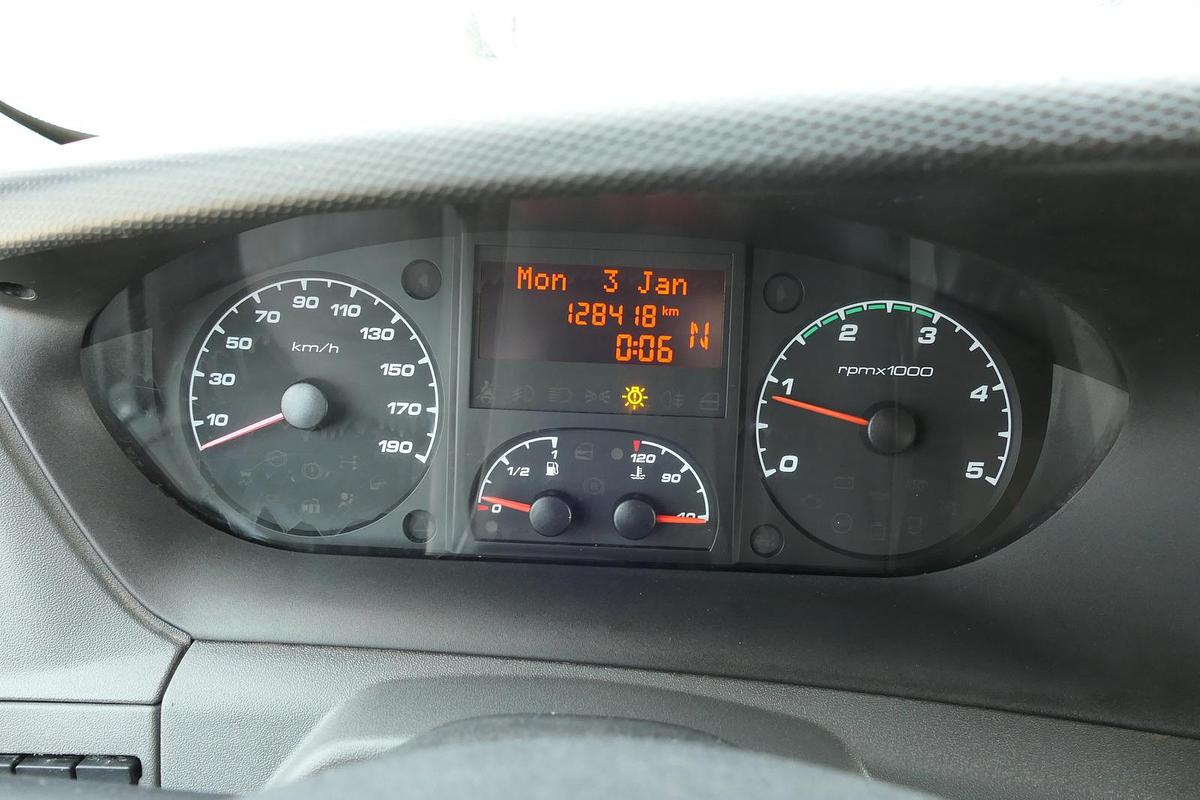 Gebraucht Iveco Daily 35 S11 C30C AUTOMATIK KAMERA MAXI KAMERA Regale LUFT - EURO 5 - CoC