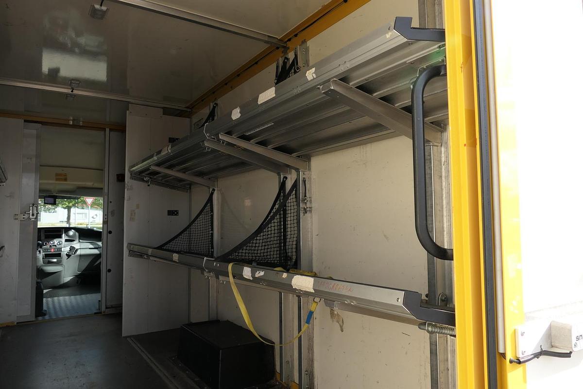 Gebraucht Iveco Daily 35 S11 C30C AUTOMATIK KAMERA Regale LUFT DURCHGANG EURO-5 CoC