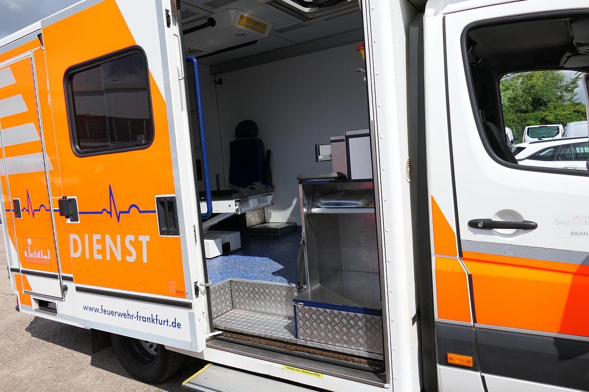 Gebraucht Mercedes-Benz Sprinter 519 CDI Klima Krankenwagen Fahrtec Aufbau