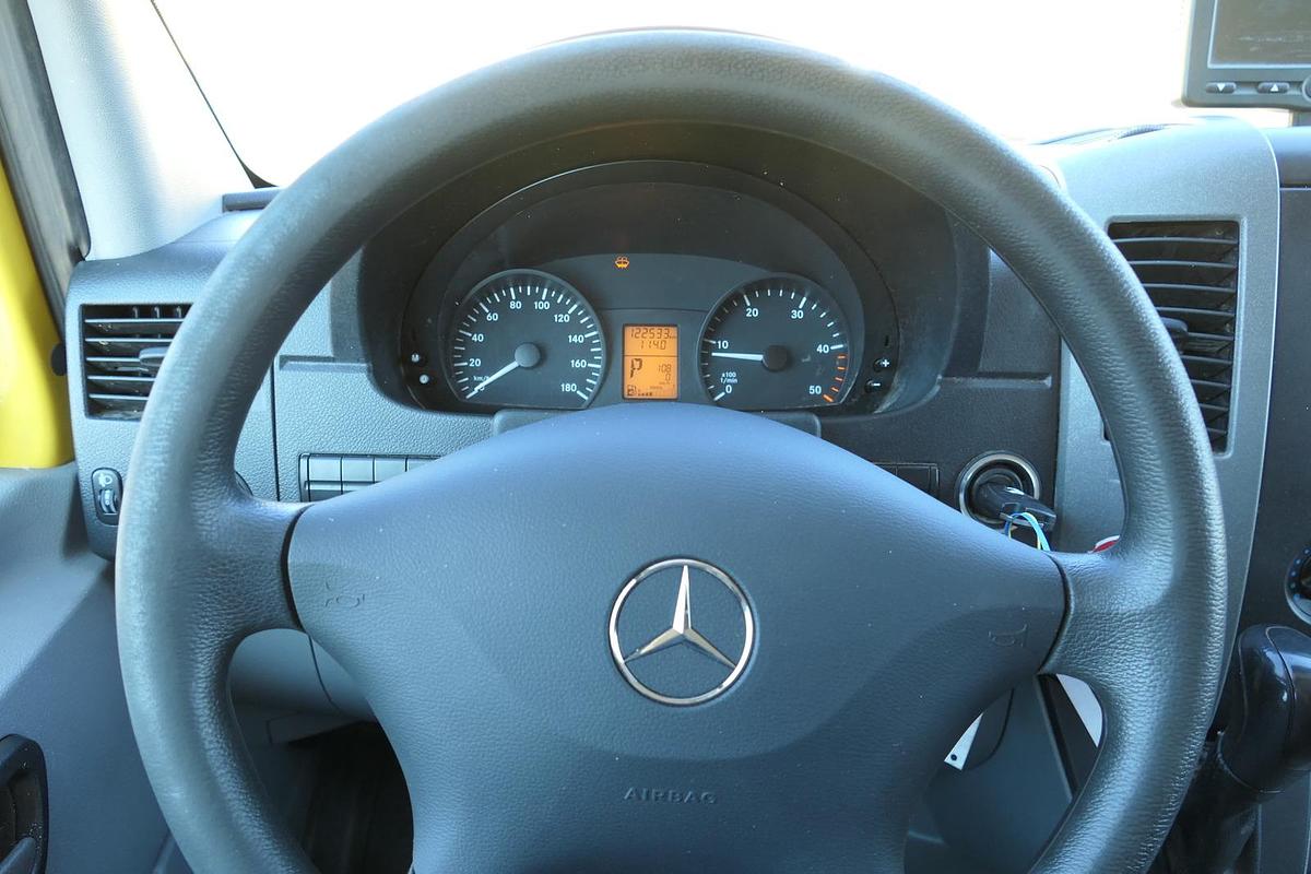 Gebraucht Mercedes-Benz SPRINTER 310 CDI MAXI EURO-5 KOFFER REGALE KAMERA DURCHGANG