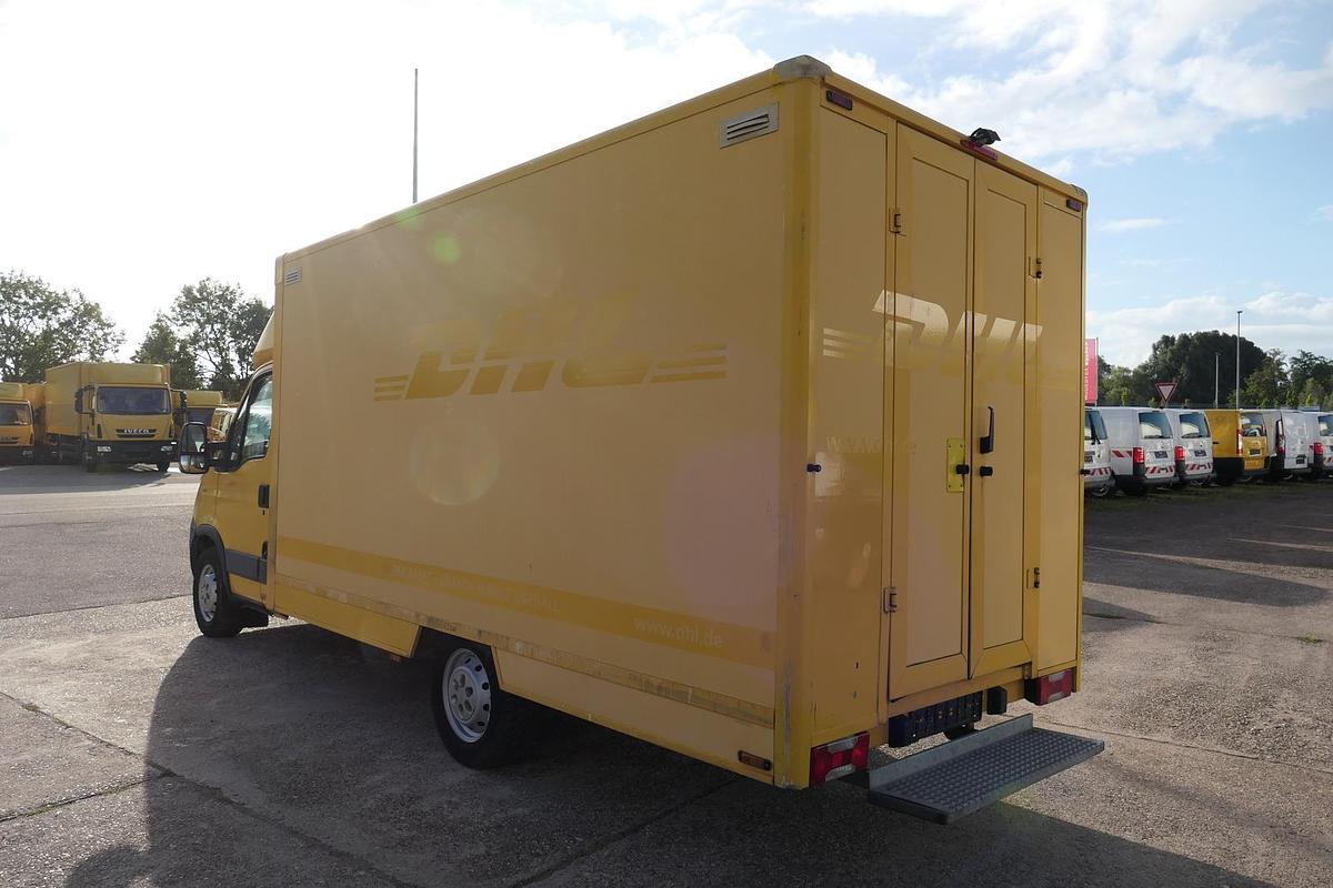 Gebraucht Iveco Daily 35 S11 C30C AUTOMATIK KAMERA MAXI Regale DURCHGANG