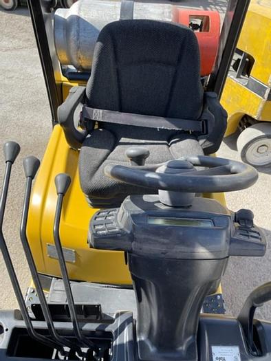 Used 2013 Yale GLC030VX