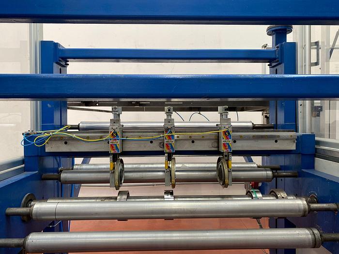 Used 2012 4MREFAI (Itay) CSS - Cut Size Sheeter for logitudinal and transversal and cutting