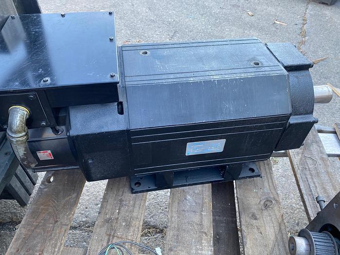 Used Yaskawa UAASKJ-37FZ300E AC Spindle Drive