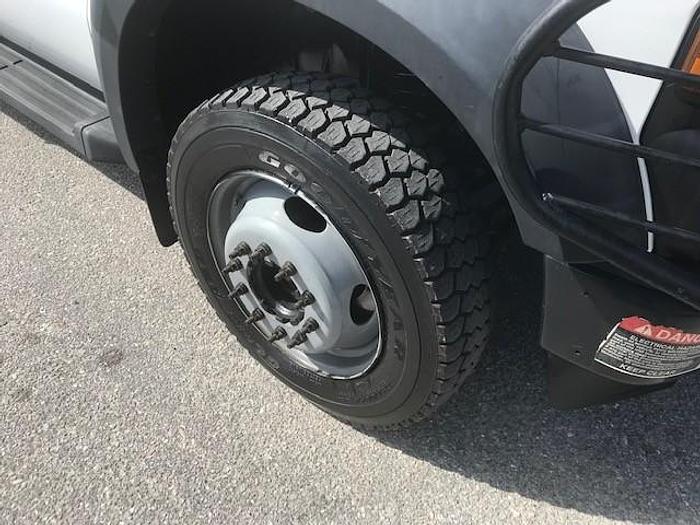 Used 2010 Ford F550 4x4 42ft Altec L37M Over-Center Bucket Truck