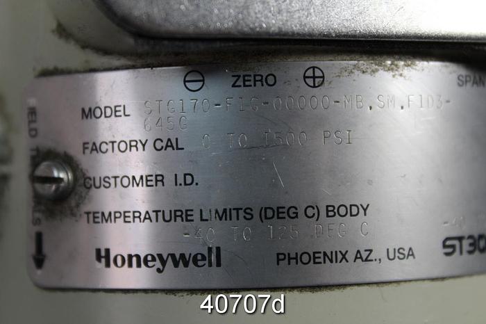 Used Honeywell Series 900 Pressure Transmitter, Model STG170-F1G-0000-MB.SM.F1D3-645G #40707
