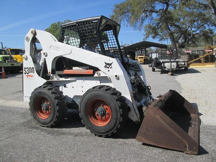 Used 2006 Bobcat S300 Skid Steer