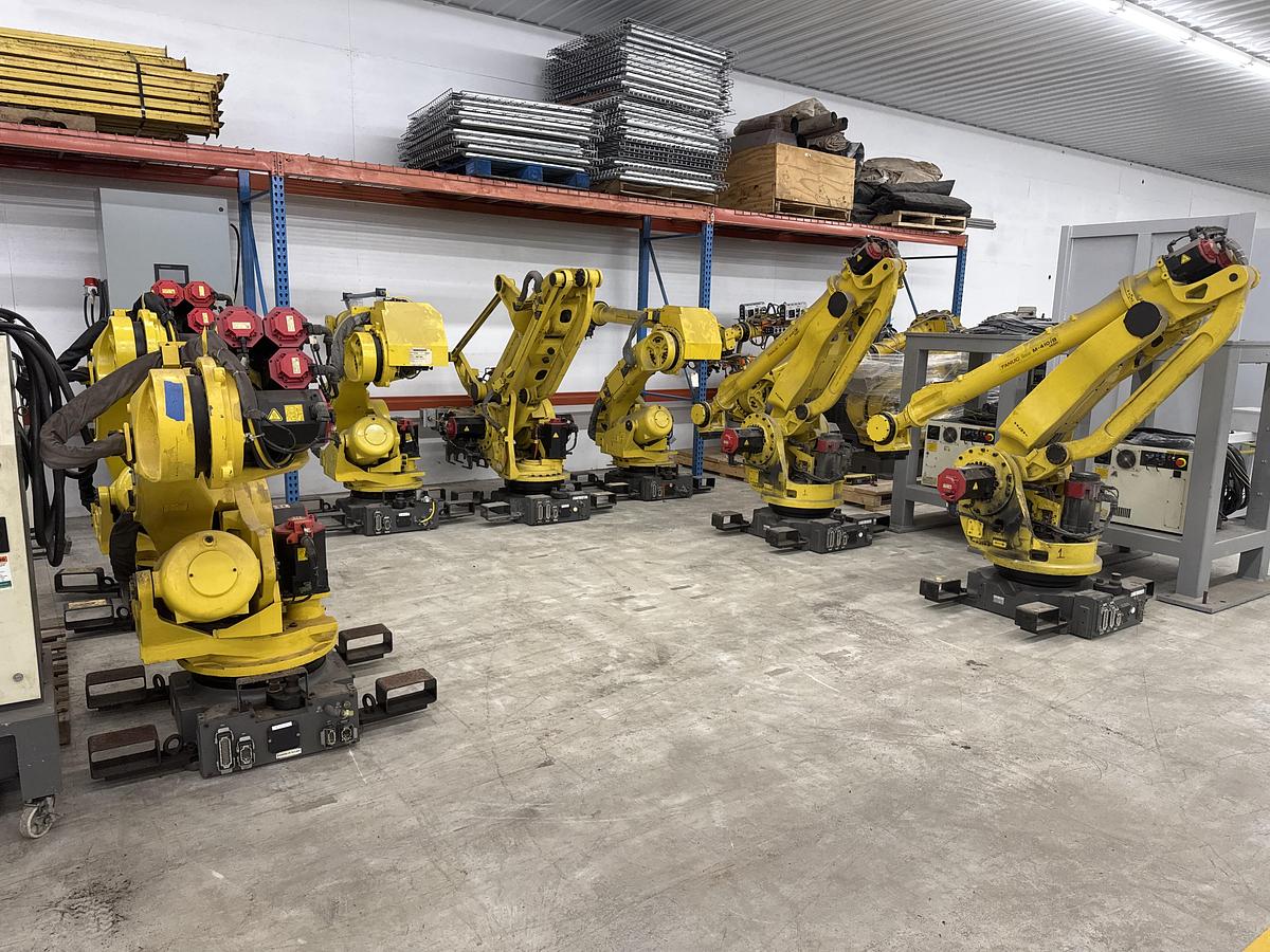 Refurbished PALLETIZING ROBOTS