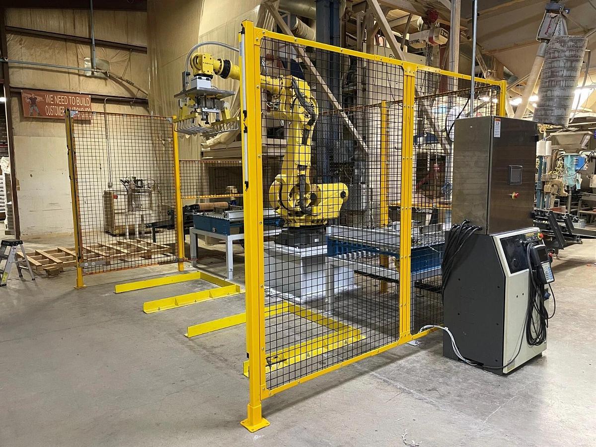 Used Fanuc Robot Complete Palletizing System - Pillow Bags - Boxes - Bales Palletize