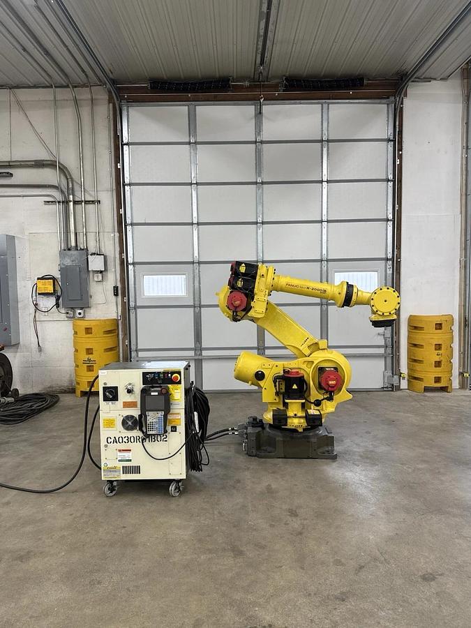 Fanuc R-2000iB 210F with R-30iB Controller (Fully Reconditioned)