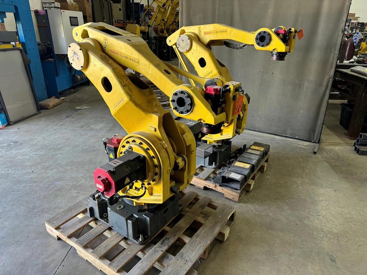 Used Fanuc M-420iA with R-J3iB Controller FOR PAIR!!! X2