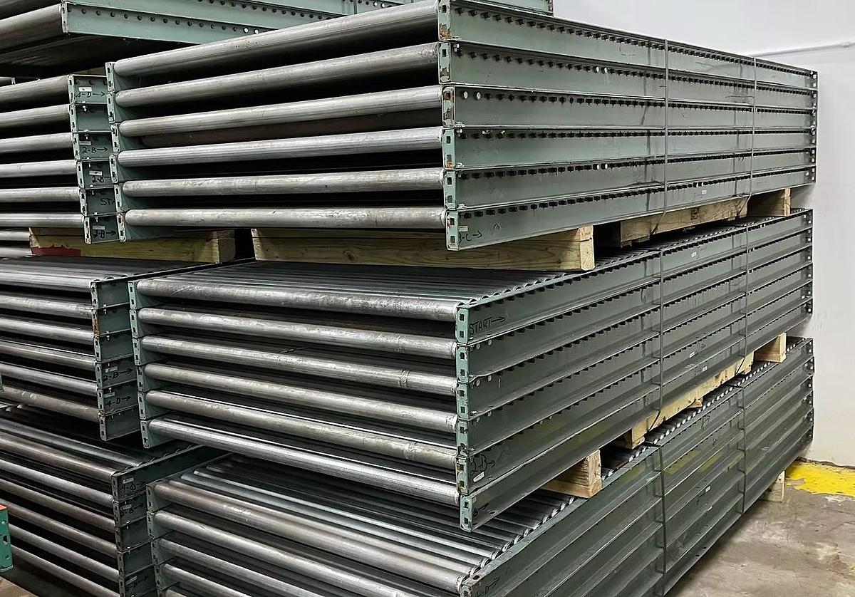 Used GRAVITY CONVEYOR