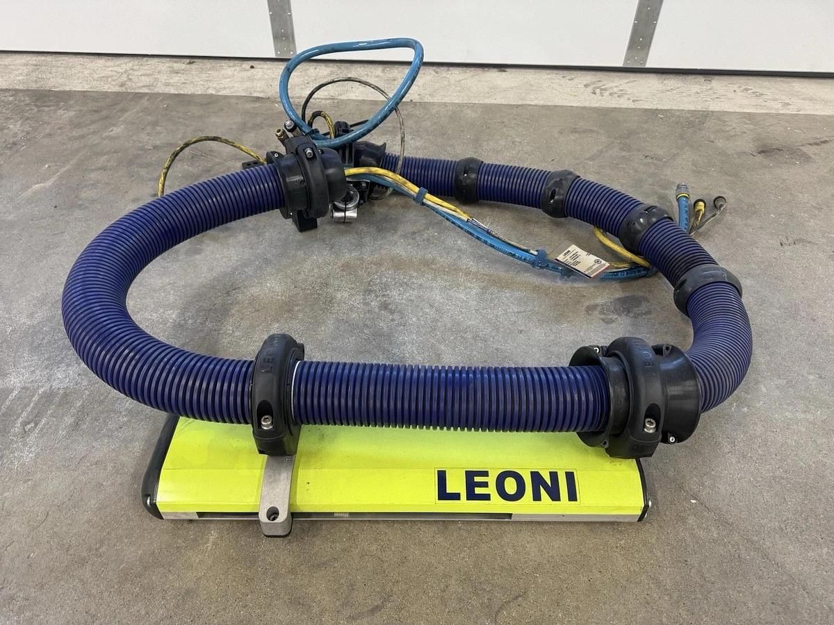 Used Leoni Pack Robot Dress Kit