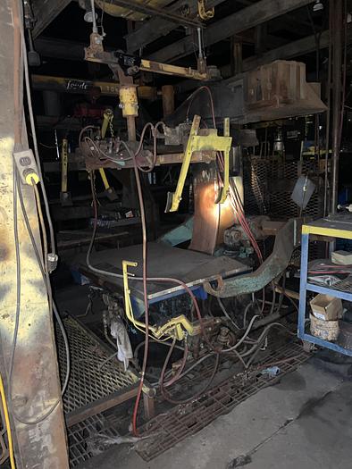 Used OSBORN 3191ROTALIFT MOLDING MACHINE