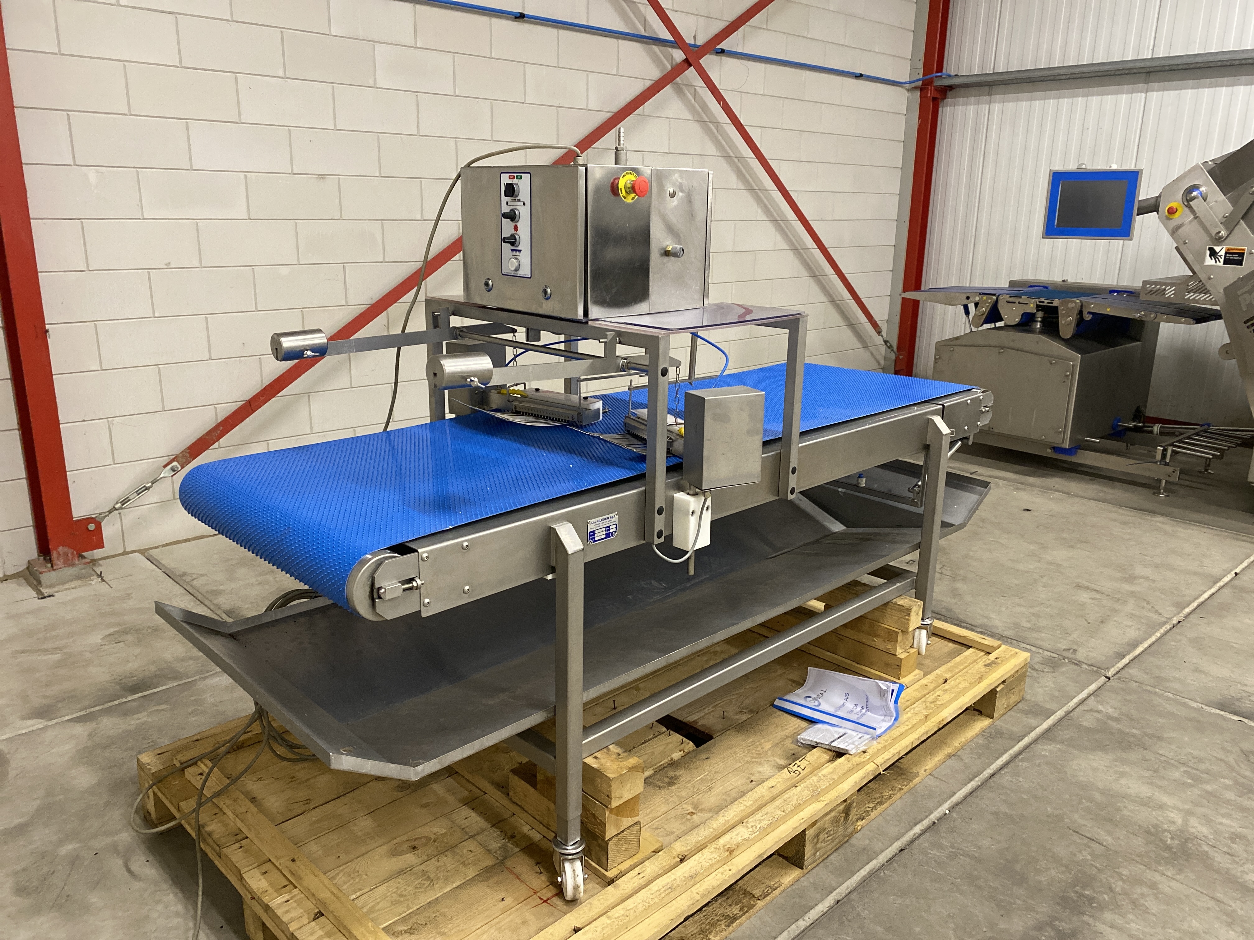 Used Kaj Olesen Pinboner