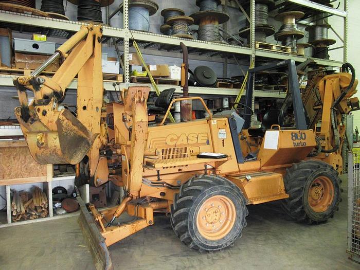 Used 2001 CASE 860