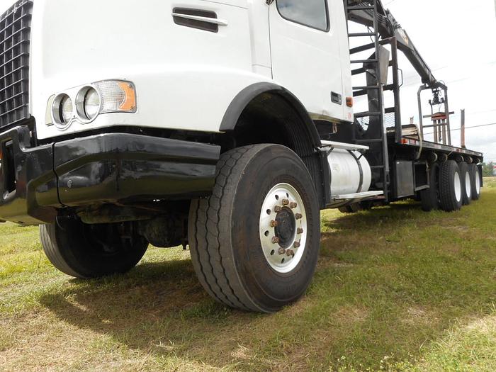 Used 2007 VOLVO VHD64BT300