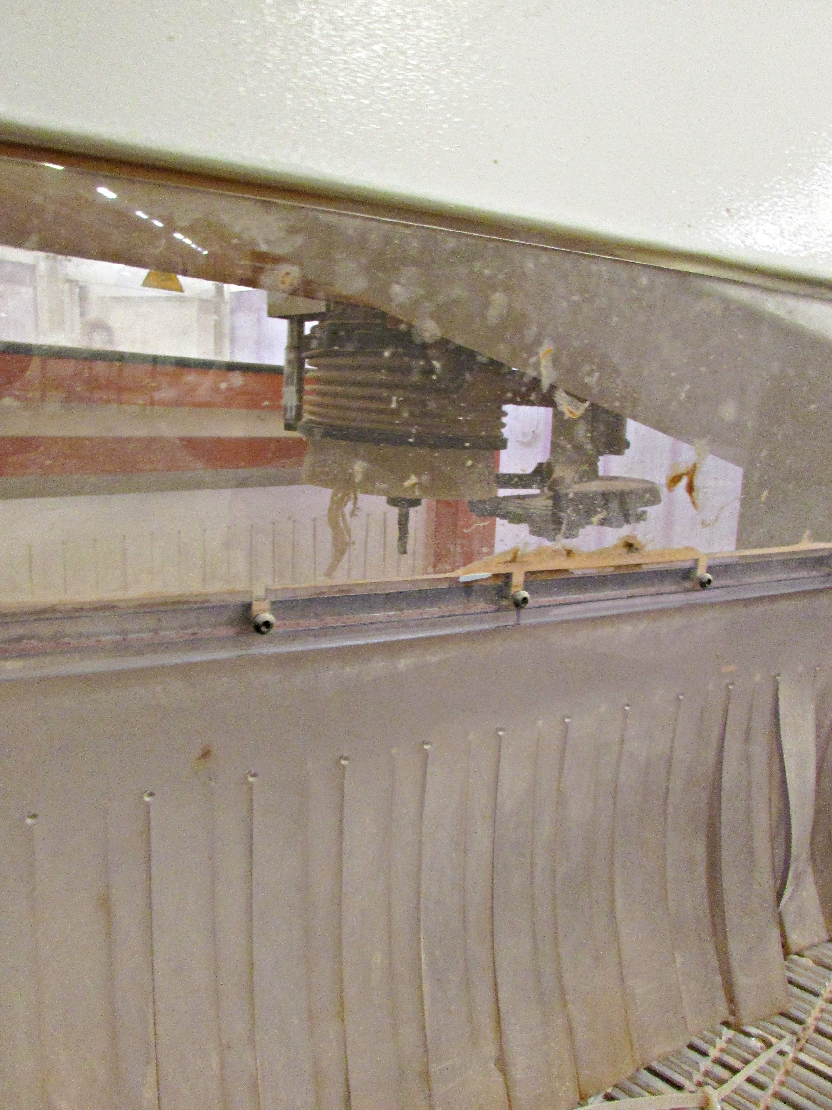 Used SCM Record 220 - 1999