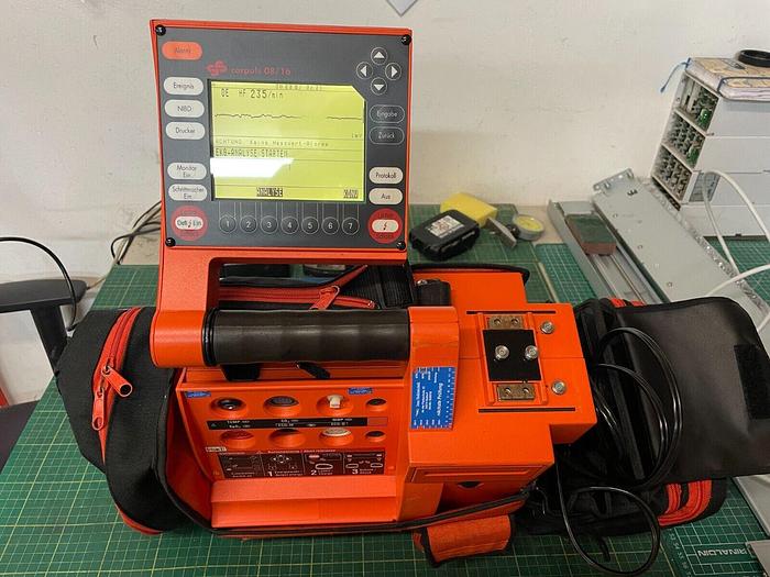 Used Corpuls 08/16 with charger