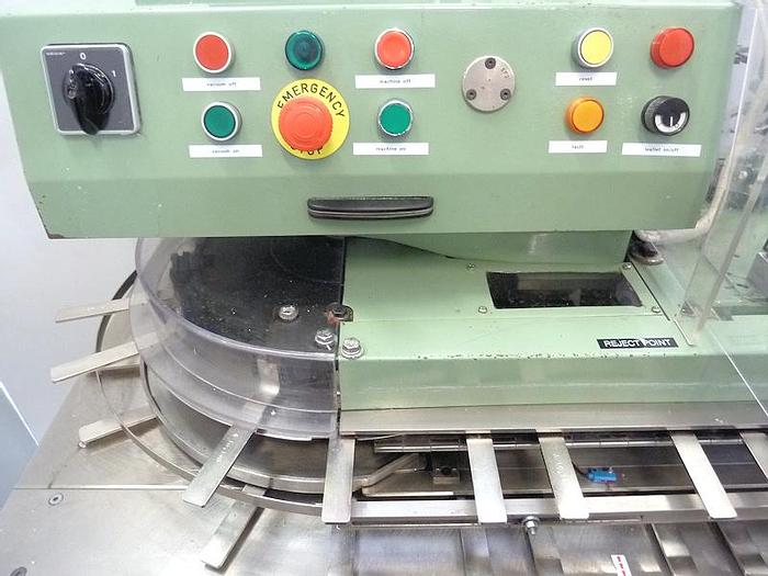 Used N 15299 E - Vertical Cartoner CAM AV 65