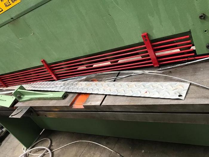 Usato CESOIA BL MECCANICA 2000X4