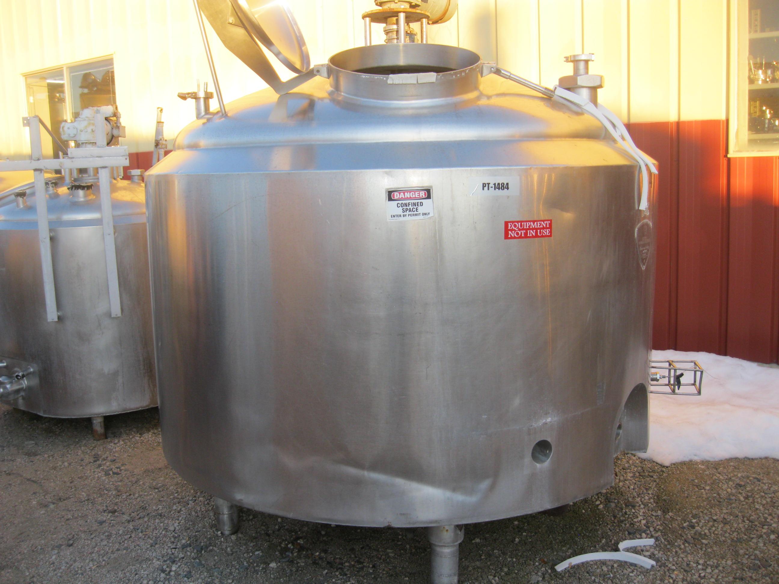Usado 600 GALLON PROCESSOR TANK