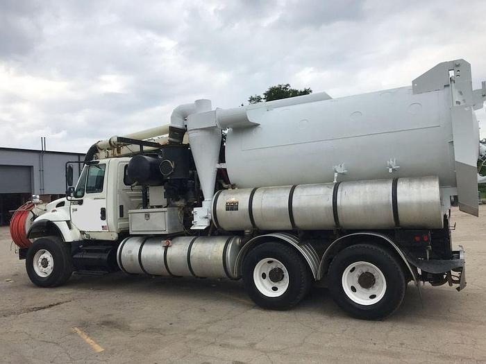 Used 2005 INTERNATIONAL 7600