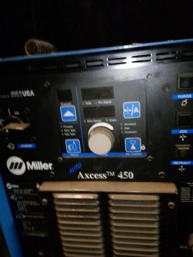 Used MOTOMAN HP20 ROBOTIC MIG WELDING CELL DUAL TURNNION NX100 CONTROLLER