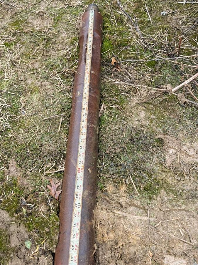 Used 8-1/2 ft. x 4-1/2" Drill Stem for Cable Tool Drilling