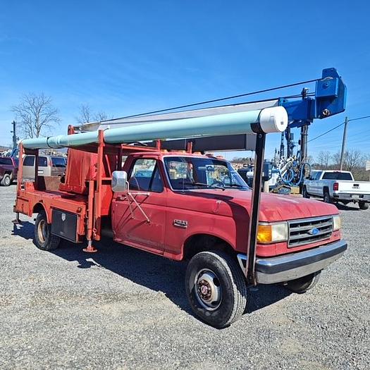 Used Pump Hoist Truck