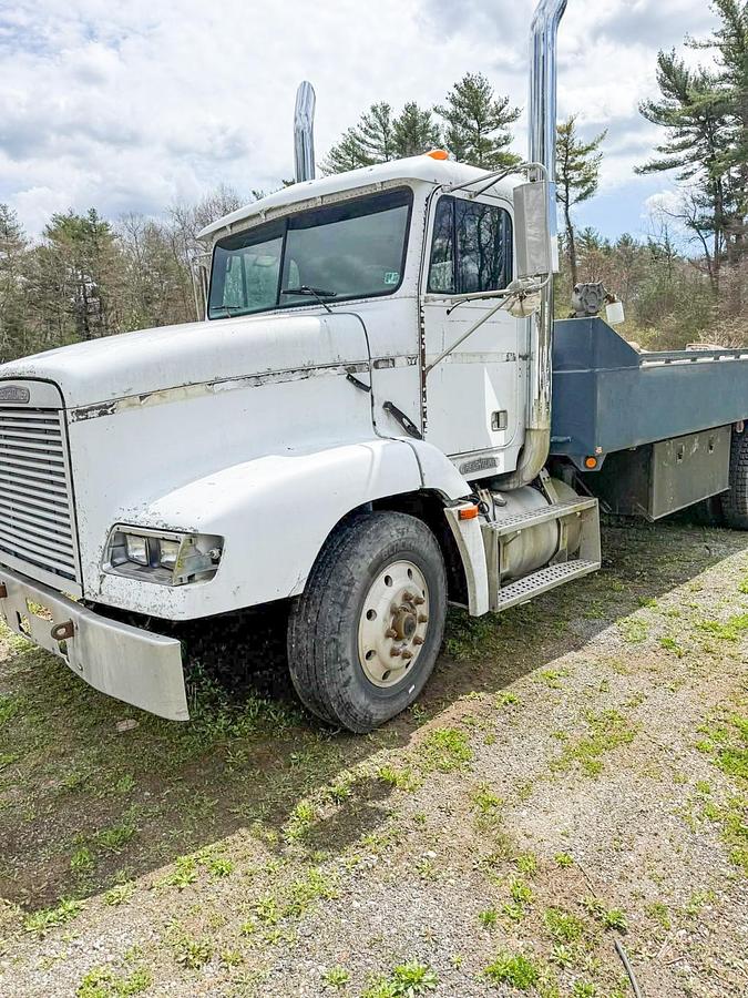 Used 1993 Freightliner Water Tender Truck