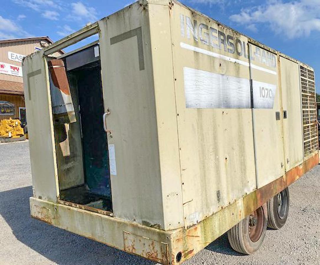 Used 1998 Ingersoll-Rand XHP1070WCAT