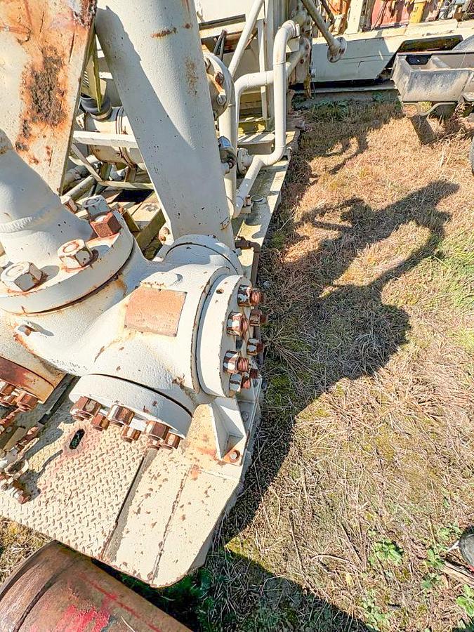 Used Knight KOA-2 4-3/4" Single Stage Horizontal Air Booster Compressor for parts for rebuild (no engine)