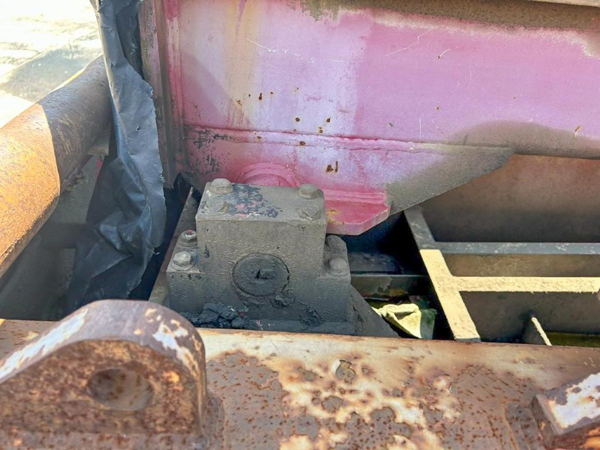 Used 2008 Schramm T200XD Deep Water / Oil & Gas Energy Drill Rig.