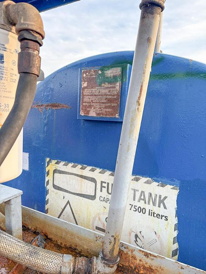 Used Skid-Mounted Diesel Fuel Tank