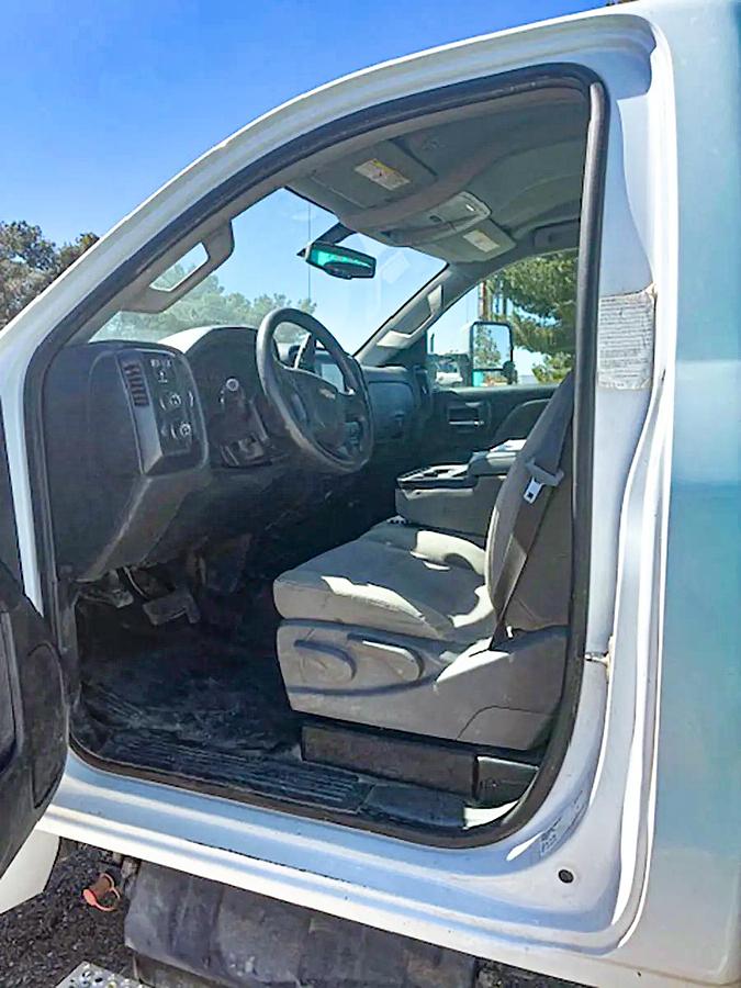 Used 2020 Chevrolet 5500HD Service Truck