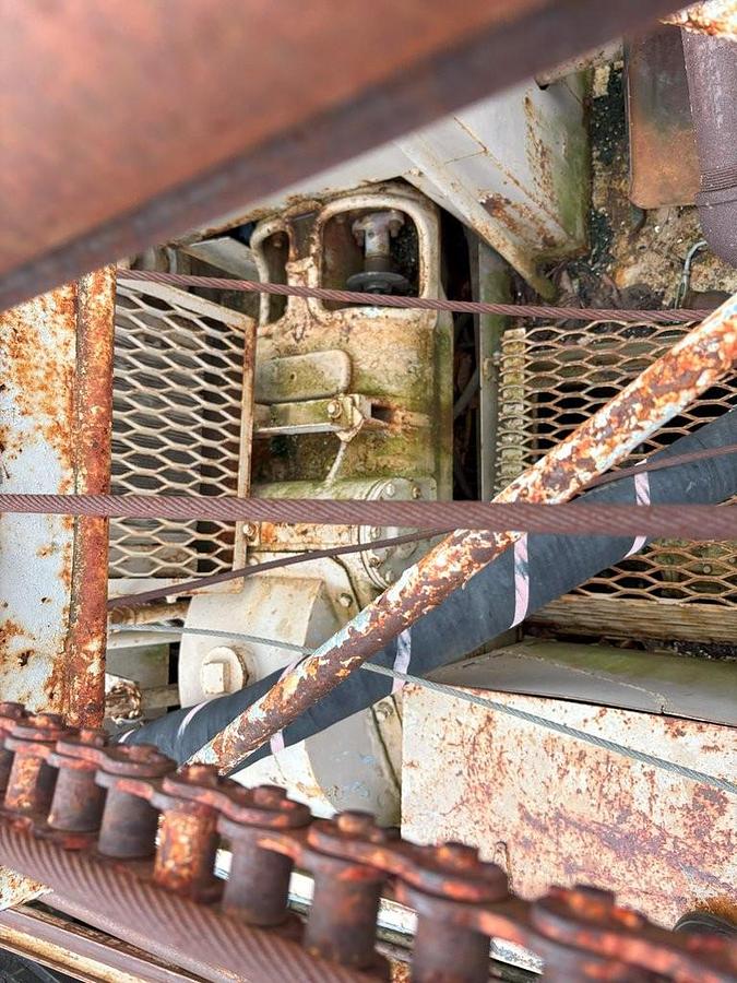 Used Failing 1000 Drill Rig