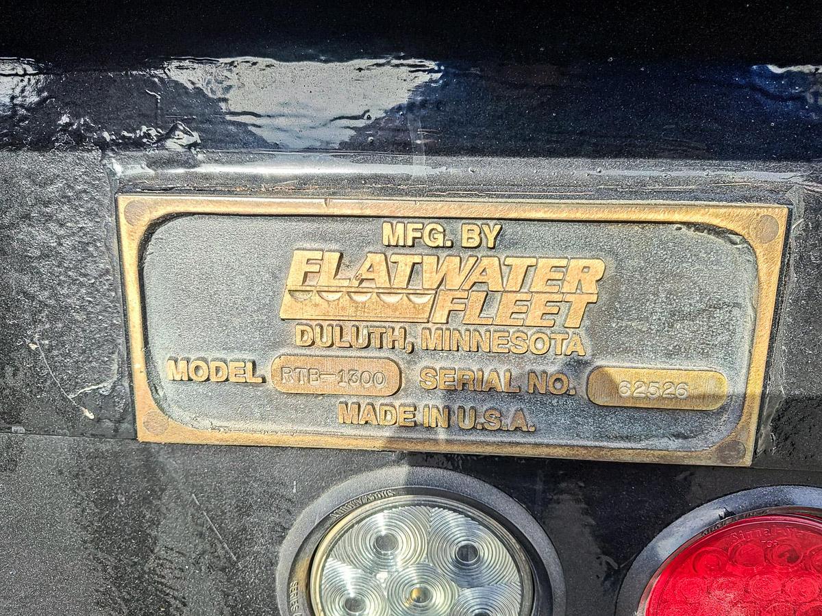 Used 2007 Peterbilt 355 Flat Water Fleet Truck