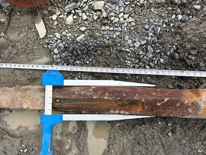 Used Mixer Sub / Expansion Adapter w/ 6" Chisel Bit for Cable Tool