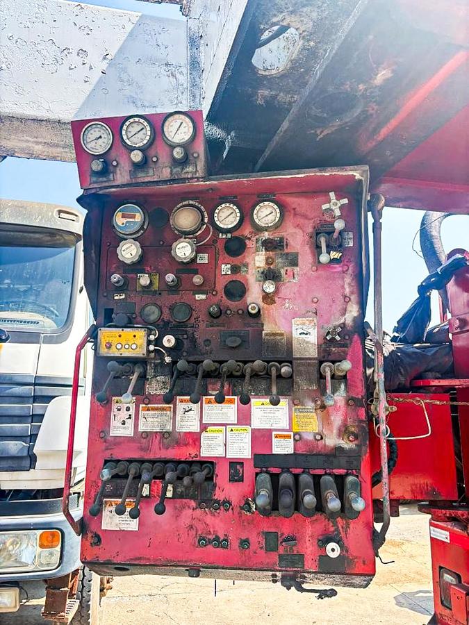 Used 2010 Schramm T200XD Deep Water / Oil & Gas Energy Drill Rig.