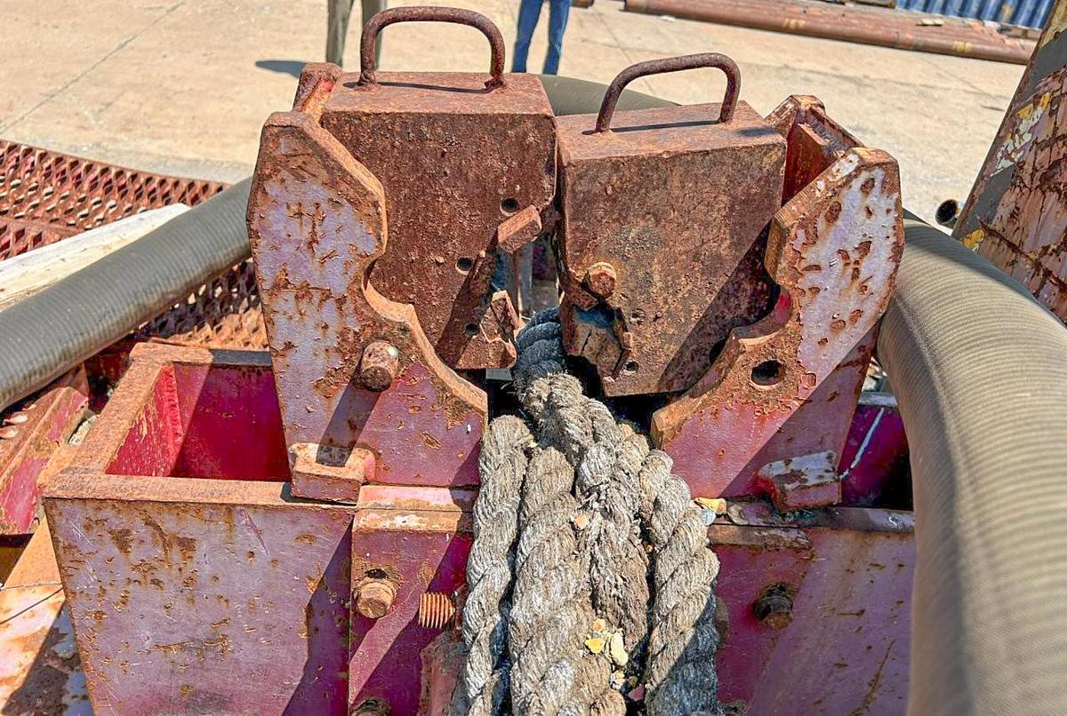 Used 2010 Schramm T200XD Deep Water / Oil & Gas Energy Drill Rig.
