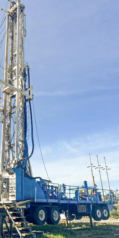Used 2004 Gefco Speed Star 150K Drill Rig