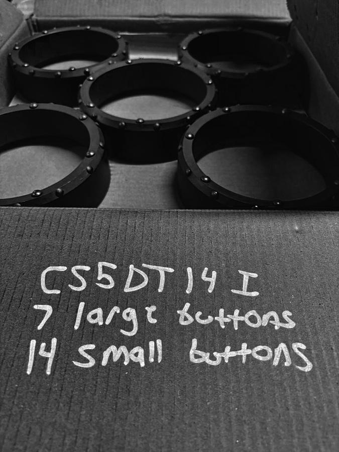 5" Dual Rotary Shoe – 7 Domed Buttons on Face, 21 Buttons on Shoulder – Thin Wall