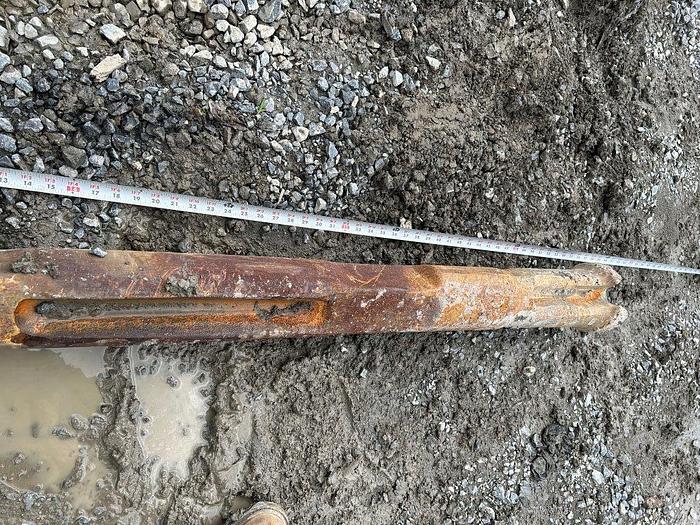 Used Mixer Sub / Expansion Adapter w/ 6" Chisel Bit for Cable Tool