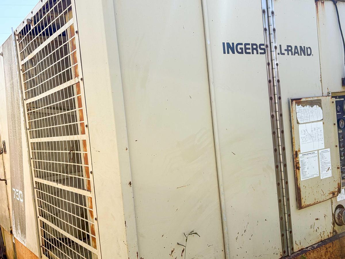 Used 1990 Ingersoll-Rand XHP 750 cfm / 350 psi Air Compressor