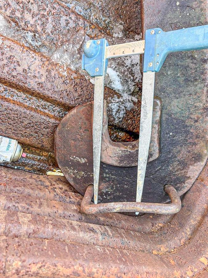 Used Left-Hand Drilling Tool Wrench (Claw-End / J-Wrench)