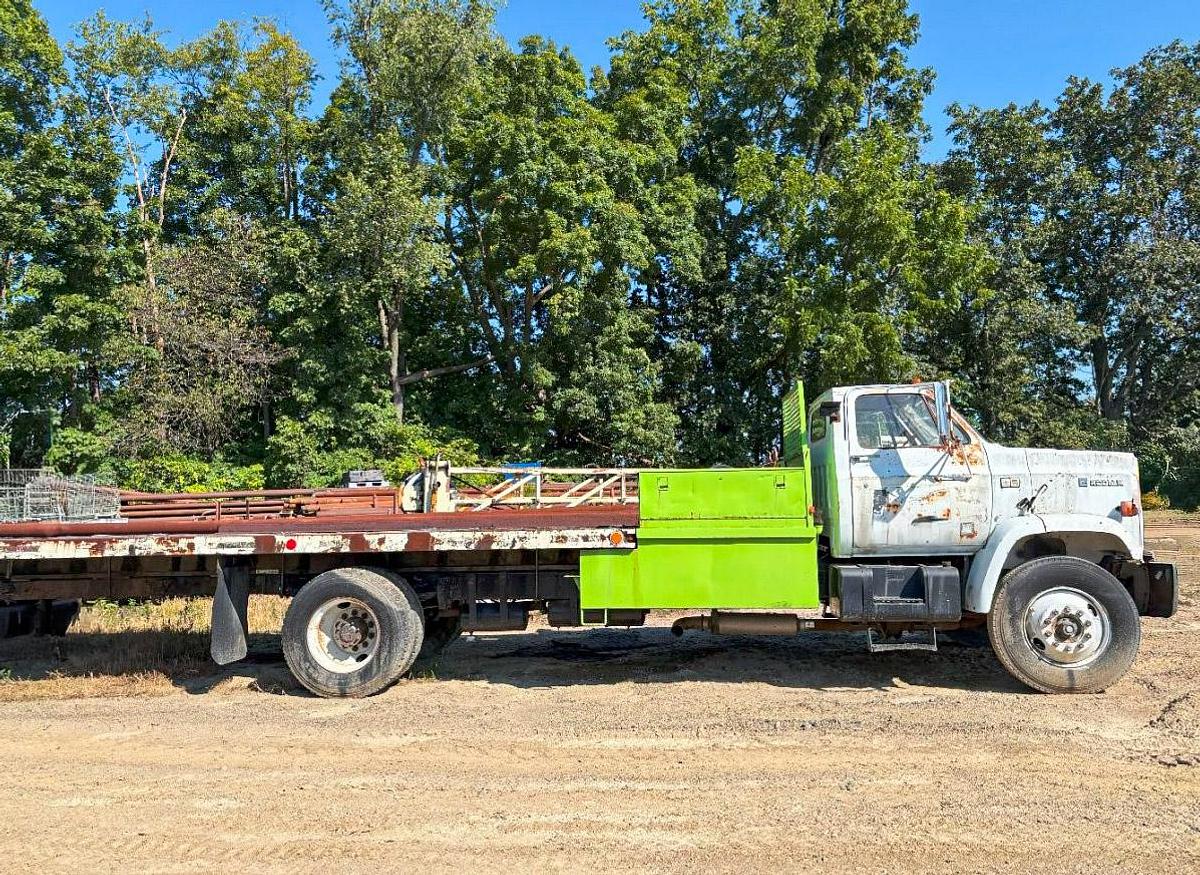 Used 1984 Chevy Kodiak Drill Pipe & Water Truck