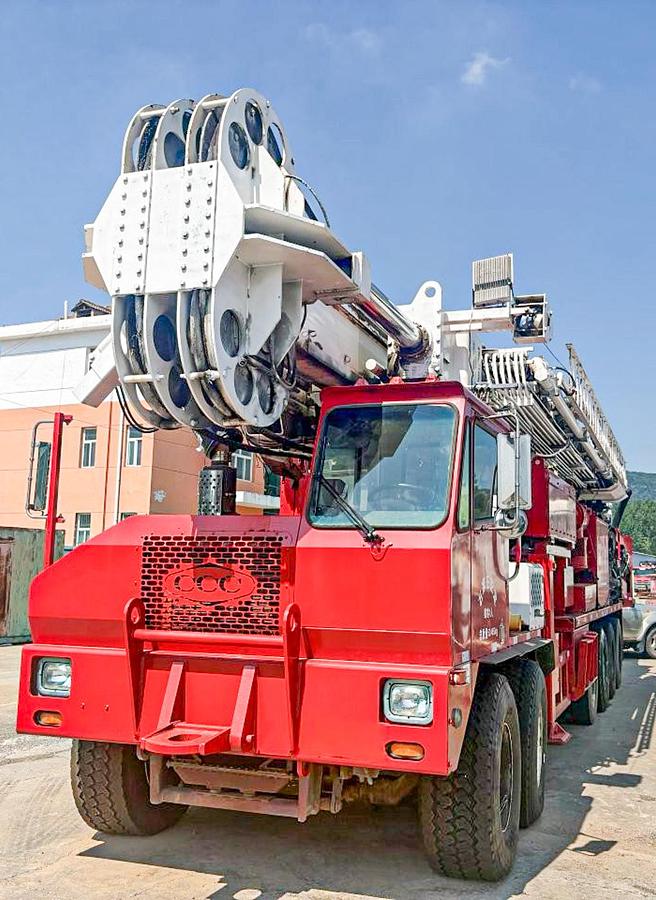 Used 2010 Schramm T200XD Deep Water / Oil & Gas Energy Drill Rig.